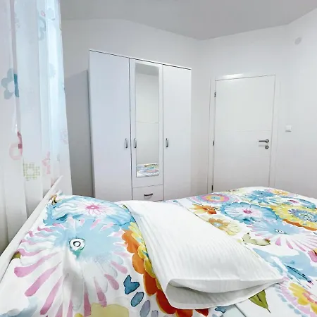 Dolce Apartment Vinkuran